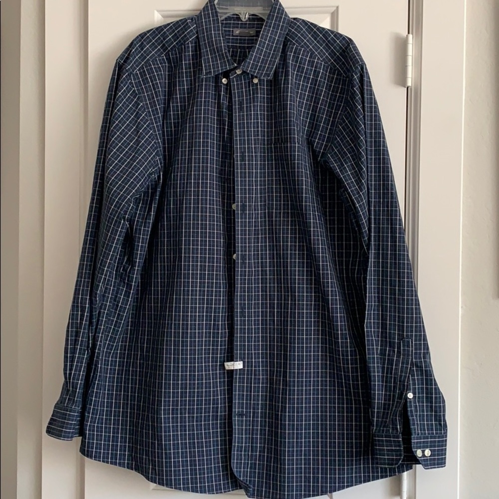 Eddie Bauer casual button down shirt